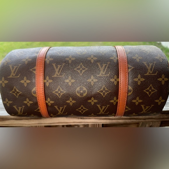Authentic Louis Vuitton bag - Picture 6 of 10